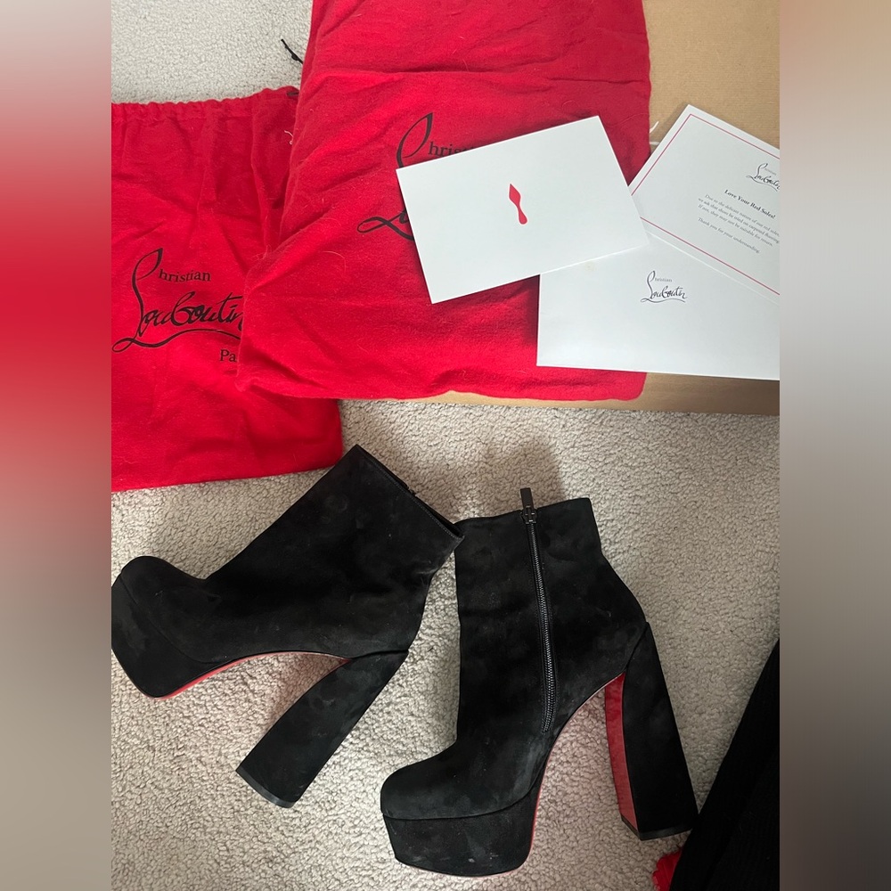 Christian Louboutin Movida Booty 130